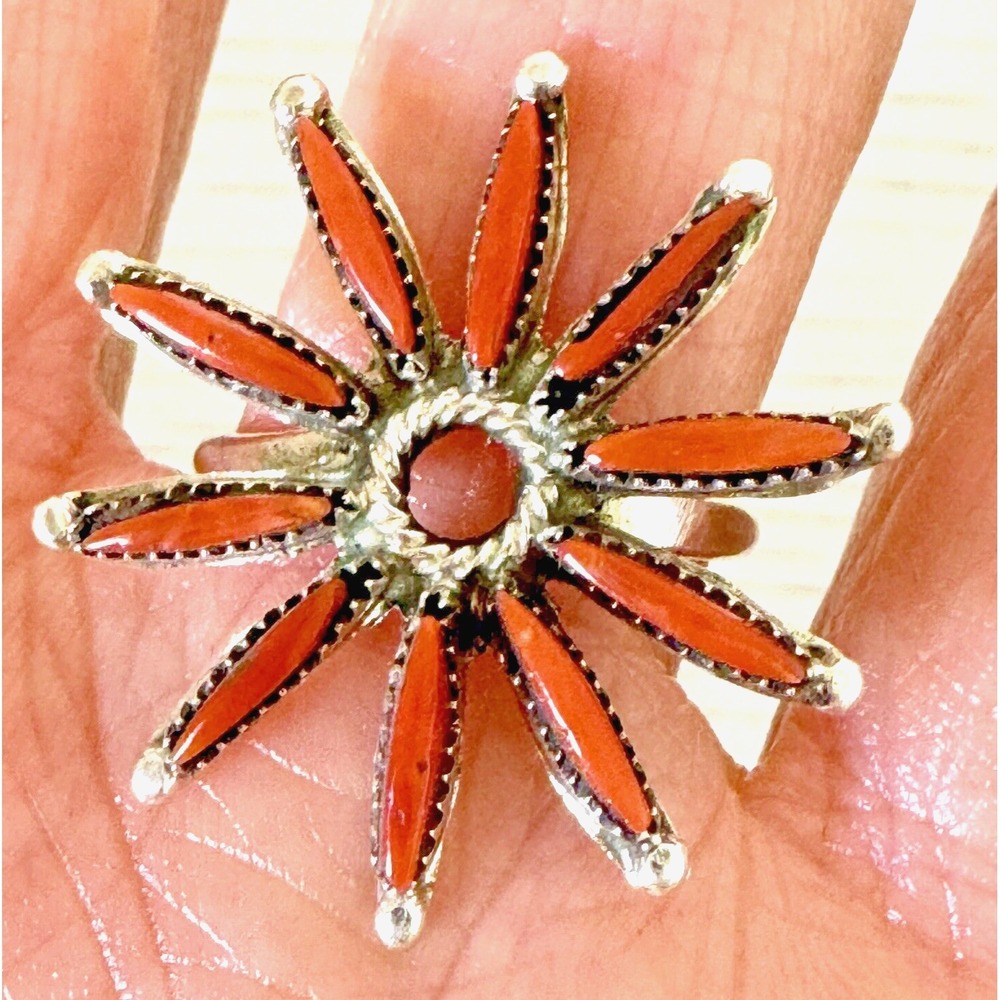 Sunburst Zuni Ring Red Coral Sz 8 Sterling Kaamasee Native American Flower